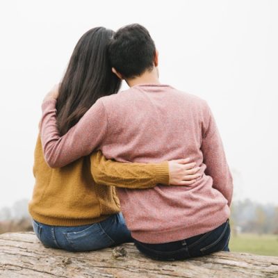 Is No Contact Working? Here's How To Tell loving-couple-on-log
