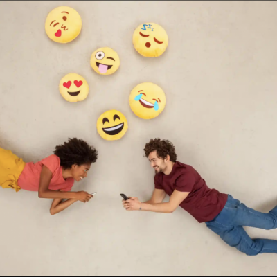 Should I Flirt with My Ex If I Want Them Back? couple-texting-emojis