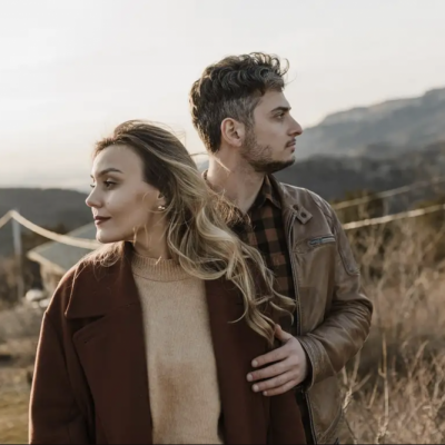 "Is My Ex Playing Hard To Get?" man-and-woman-looking-away