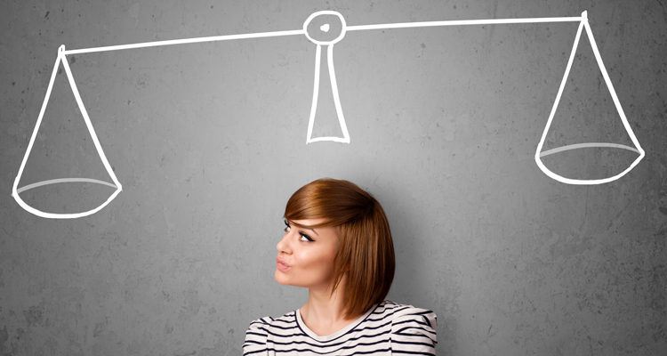 woman-weighing-options