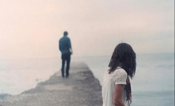 couple-separated-by-distance